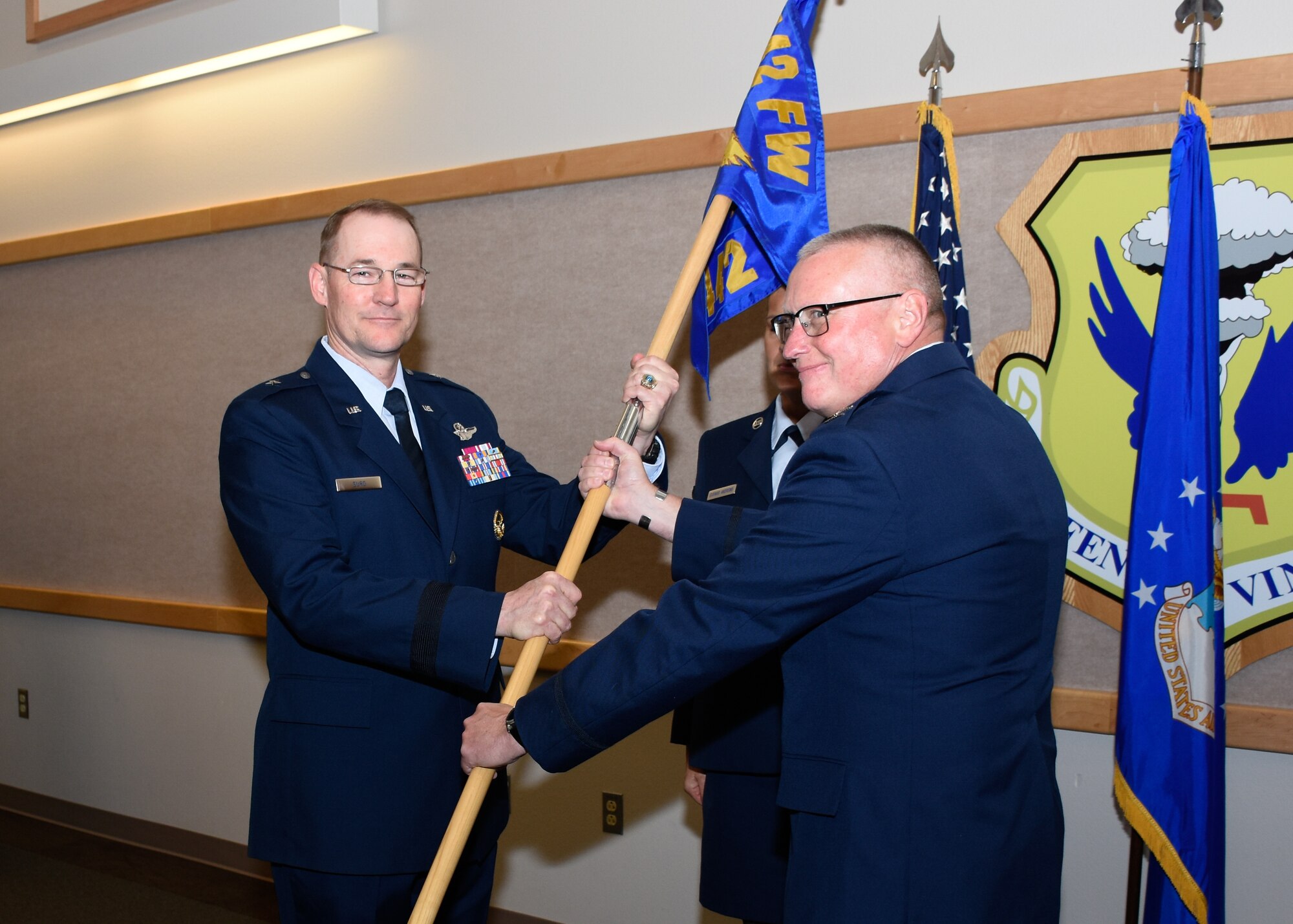 442 MDS welcomes new commander