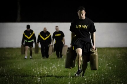 78th Training Division leaders make time for physical readiness