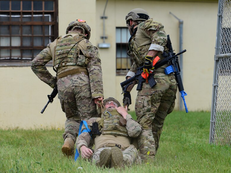 EOD tech attend tactical combat casualty care course