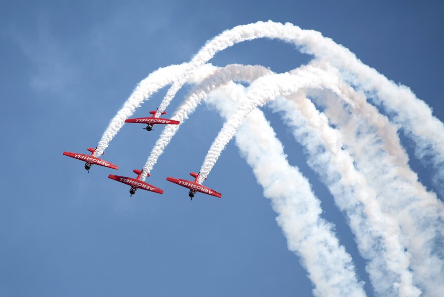 Team Aeroshell performs during the Keesler and Biloxi Air and Space Show in Biloxi, Mississippi, May 5, 2019. The U.S. Air Force Thunderbirds are headlining the Keesler and Biloxi Air Show May 4-5. Thunder Over the Sound is a unique, one-of-a-kind event where a base and its surrounding city jointly host an air show geographically separated. (U.S. Air Force photo by Airman 1st Class Kimberly L. Mueller)