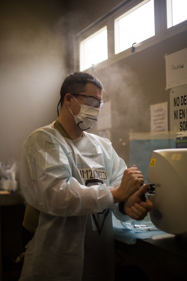 U.S. Navy Petty Officer 2nd Class Bryan Igneczi, a hospital corpsman with Expeditionary Medical Facility Camp Pendleton, sterilizes equipment at Ponce, Puerto Rico, May 2, 2019, during Innovative Readiness Training Puerto Rico. IRT Puerto Rico is also called Ola de Esperanza Sanadora, which translates to Healing Wave of Hope. This IRT is part of a civil and joint military program to improve military readiness while simultaneously providing quality services to underserved communities throughout the United States. (U.S. Marine Corps photo by Lance Cpl. Faeth Webb)