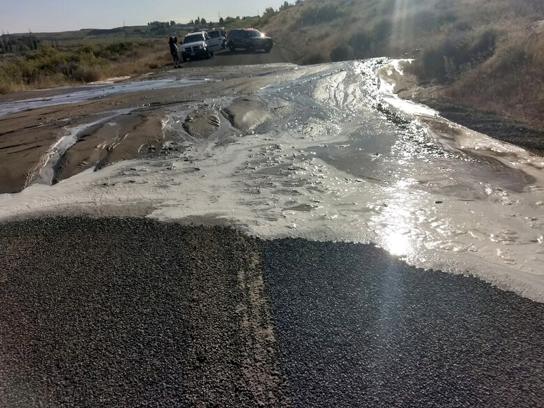 Shoreline Drive between Ice Harbor Lock and Dam, and Charbonneau Park in Walla Walla County is temporarily closed because of a washout. Corps staff are coordinating with the Walla Walla County Sheriff’s Office to locate the source of the pressurized water which was undercut the nearby railroad tracks and flooded Shoreline Drive with mud and rocks.