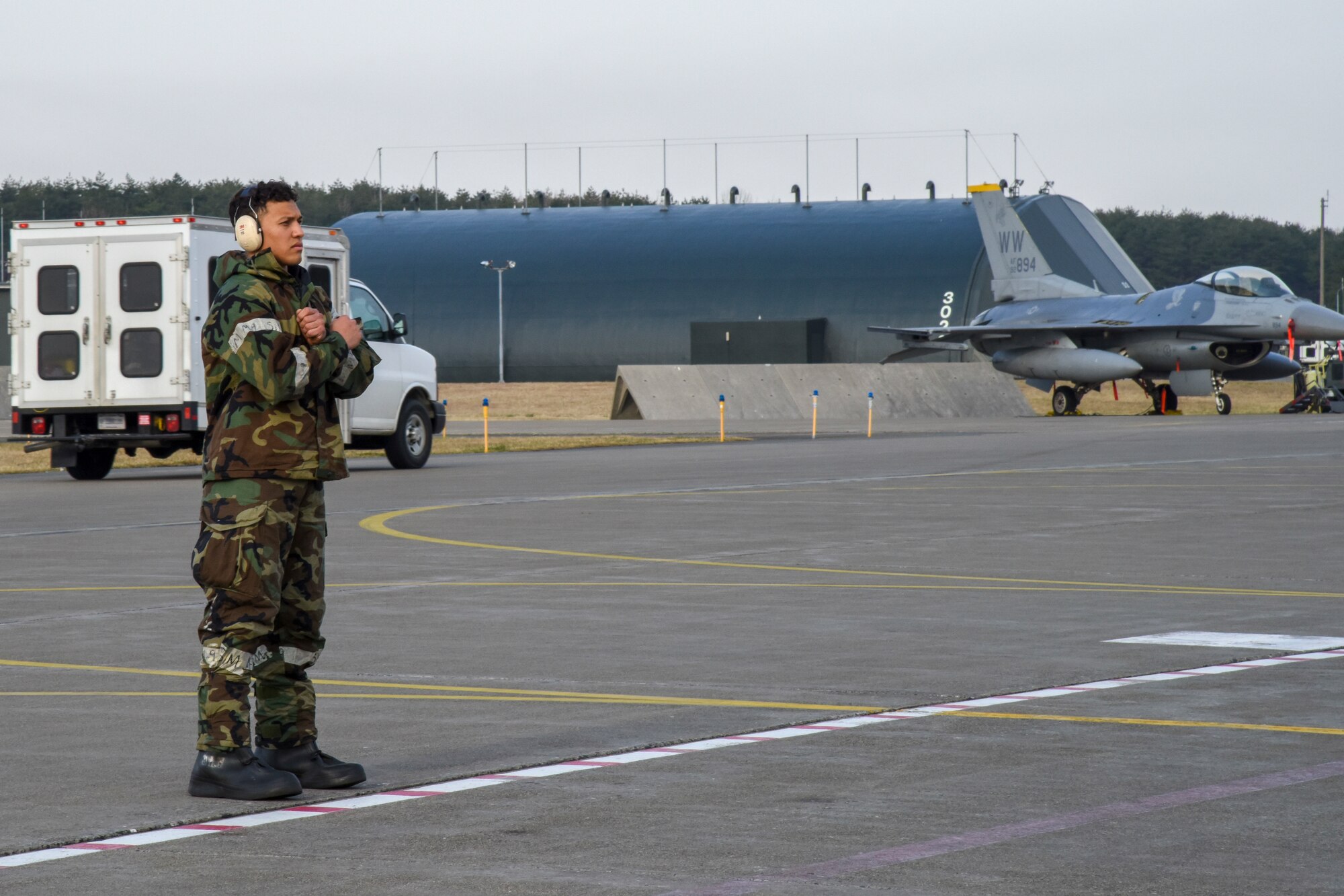 Jet marshalling