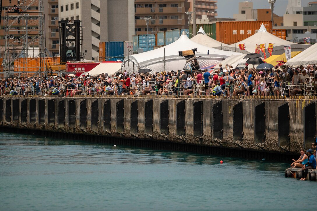 Naha 45th Annual Dragon Boat Race
