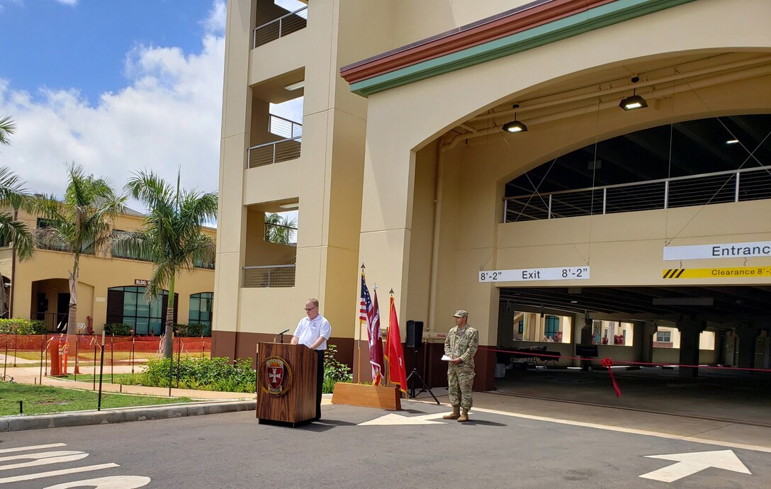 SCHOFIELD BARRACKS, Hawaii (April 24, 2019) -- Honolulu District‘s Tom Crump, military branch chief (at podium) provided remarks and participated in the ribbon cutting and grand opening ceremonies for the U.S. Army Health Clinic Schofield Barracks’ new 181,000 sq. ft. parking garage. After the ceremonies, the five-level, $26 million Corps-built facility welcomed the first vehicles via the McCornack Road entrance. The garage, constructed by Swinerton Builders, adds 429 standard and 19 handicap parking spaces to the Schofield Barracks Health Clinic campus.