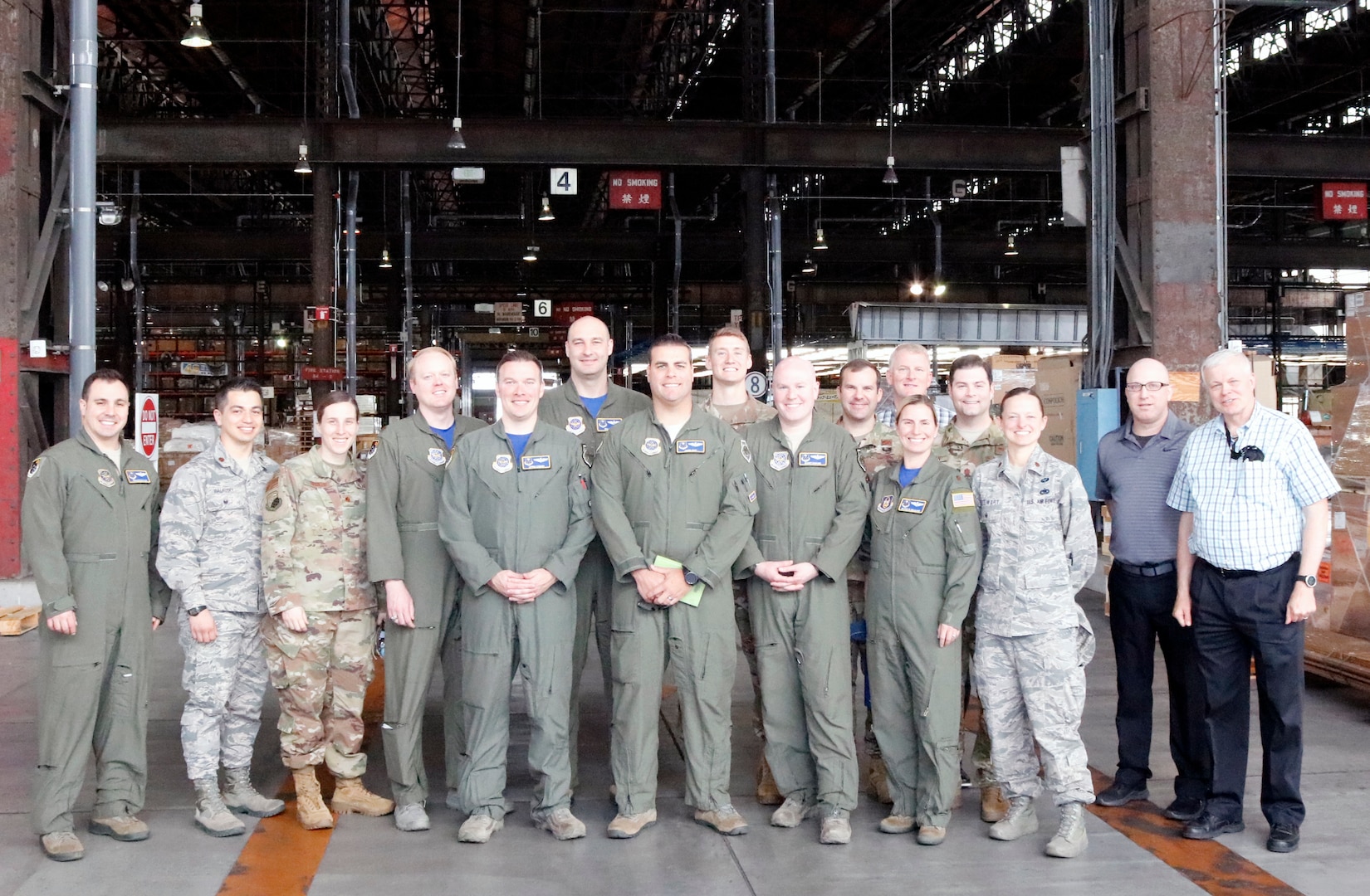 Advanced Study of Air Mobility Officers visit DLA Distribution Yokosuka, Japan