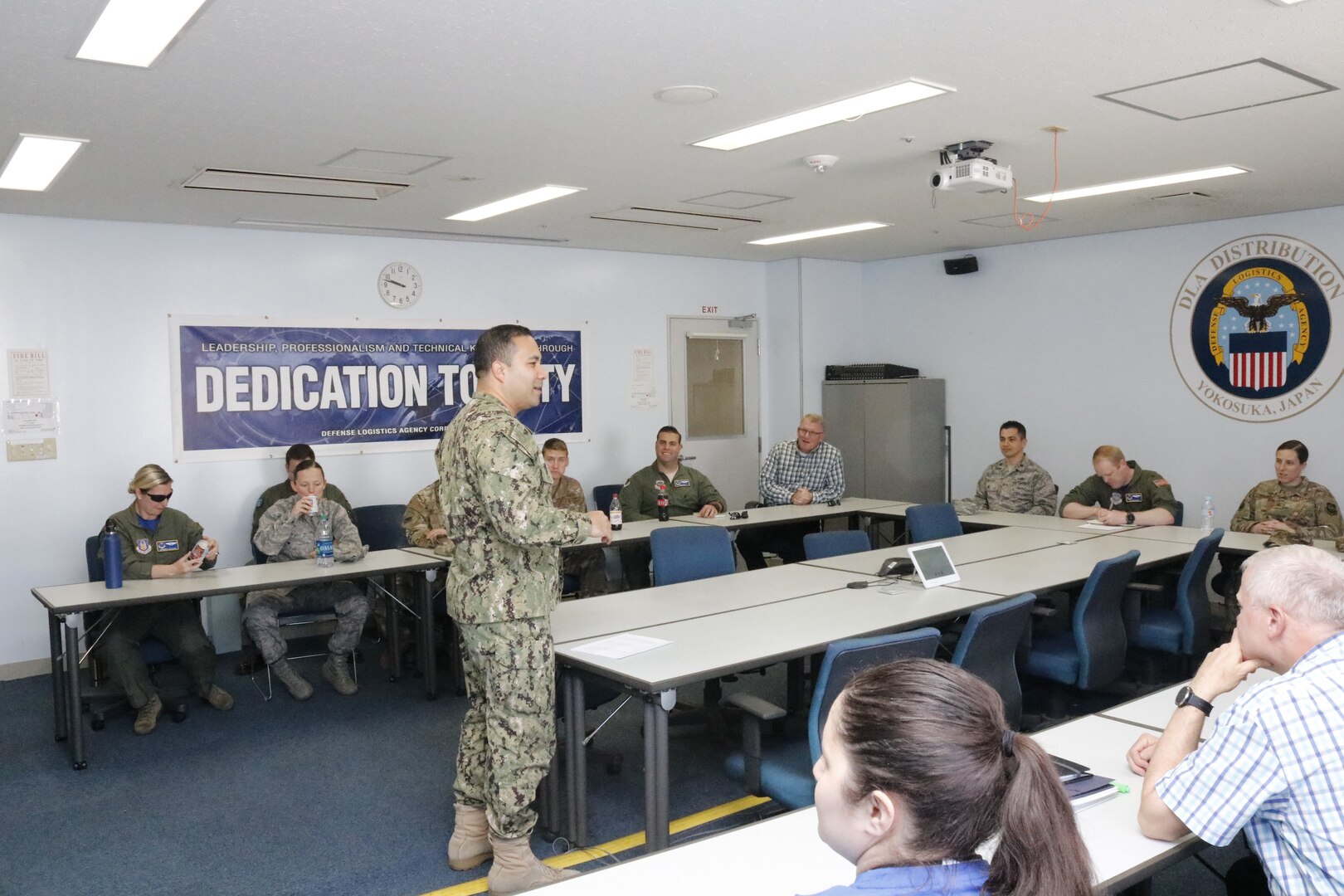 Advanced Study of Air Mobility Officers visit DLA Distribution Yokosuka, Japan