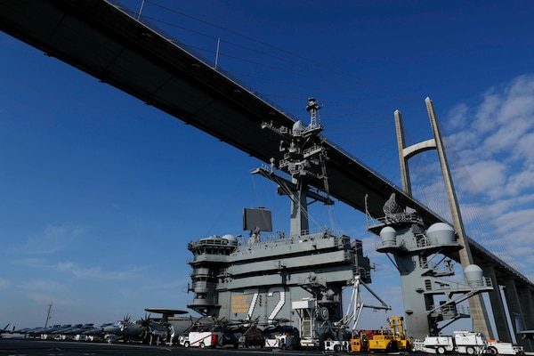 The Nimitz-class aircraft carrier USS Abraham Lincoln (CVN72) sails under the Peace Bridge while transiting the Suez Canal. The Abraham Lincoln Carrier Strike Group (ABECSG) is deployed to U.S. Central Command area of responsibility in order to defend American forces and interests in the region. With Abraham Lincoln as the flagship, deployed strike group assets include staffs, ships and aircraft of Carrier Strike Group 12 (CSG 12), Destroyer Squadron 2 (DESRON 2), USS Leyte Gulf (CG 55) and Carrier Air Wing 7 (CVW 7); as well as the Spanish navy �lvaro de Baz�n-class frigate ESPS M�ndez N��ez (F 104). (U.S. Navy photo by Mass Communication Specialist 1st Class Brian M. Wilbur/Released)