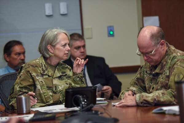 USCENTCOM J2, BG Gibson receives a daily intelligence brief from members of her staff, September 18, 2018.