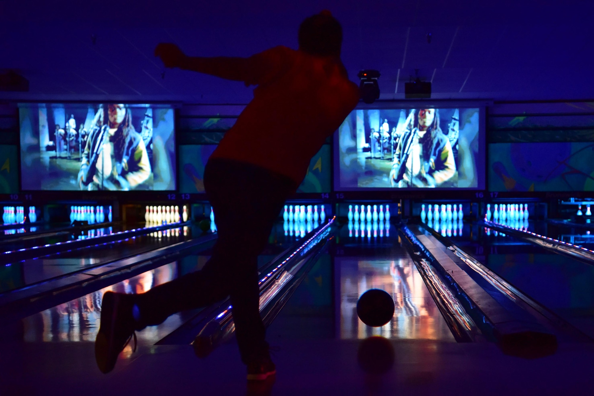 A Team Little Rock member bowls during a Unite program.