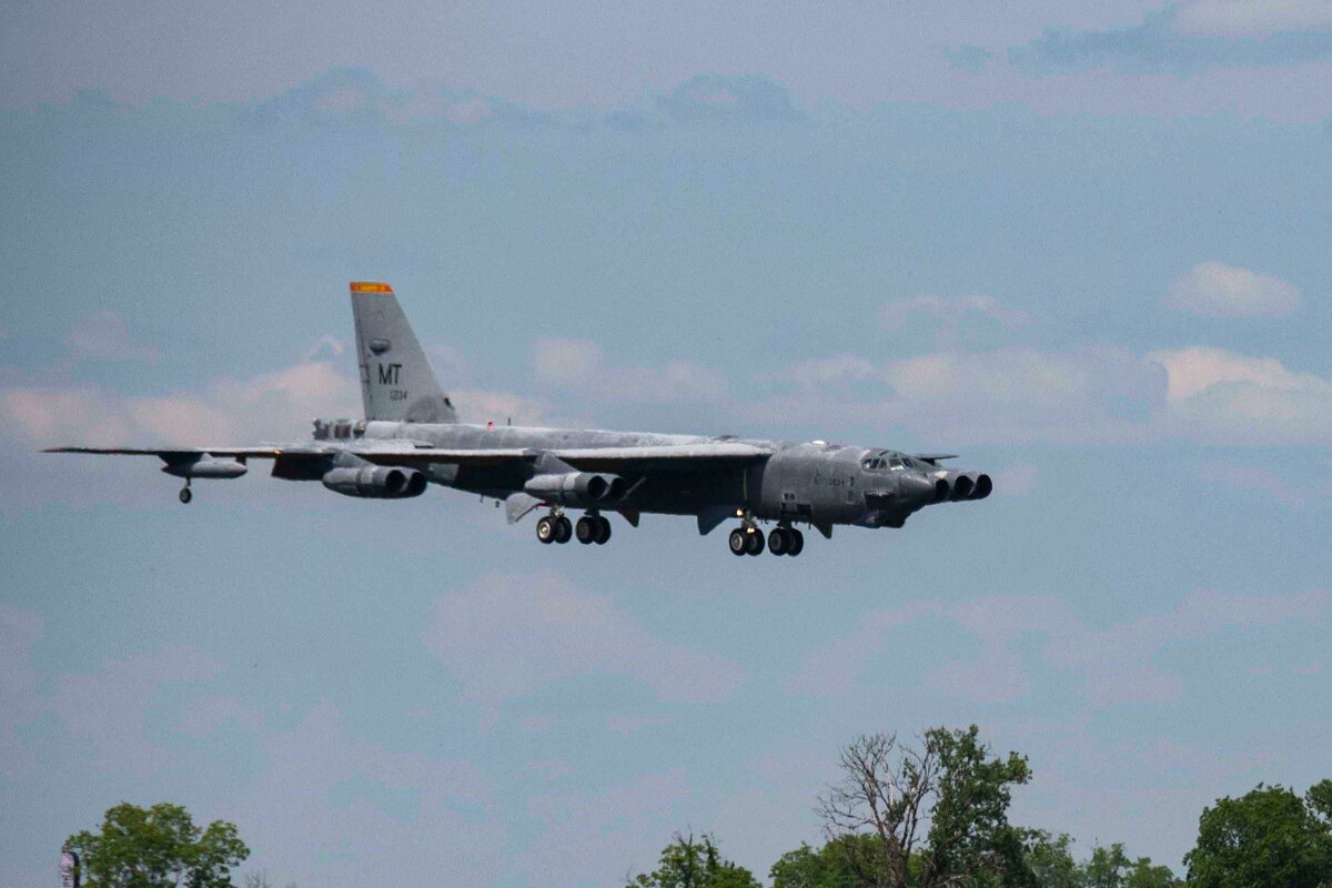 File:B-52G 60th BS in flight 1984.JPEG - Wikipedia