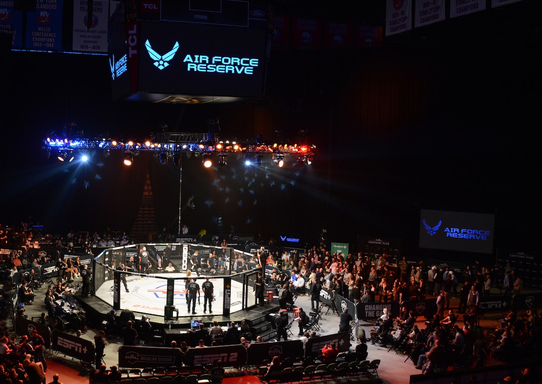 Air Force Recruiting sponsors Professional Fighters League