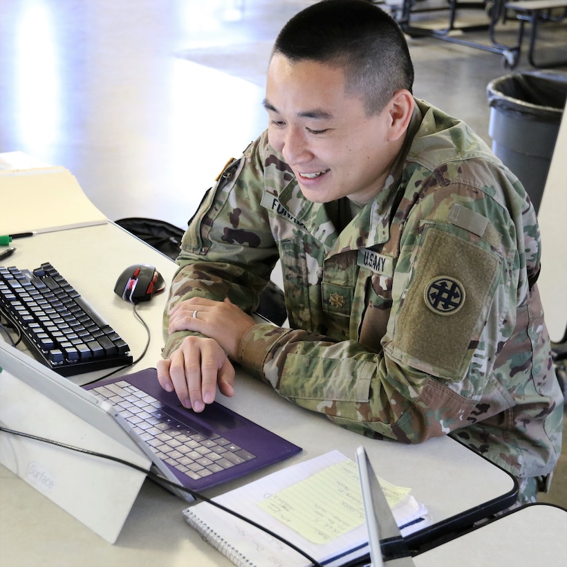 4th ESC Soldiers support Vibrant Response