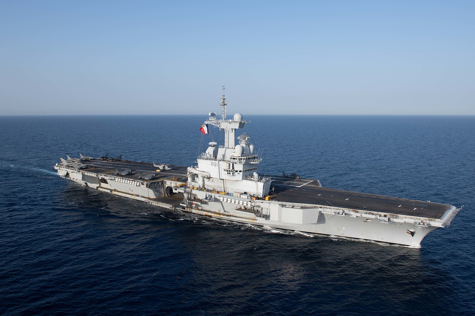 U.S., Allied Forces Begin La Perouse Exercises with French Aircraft Carrier in Gulf of Bengal