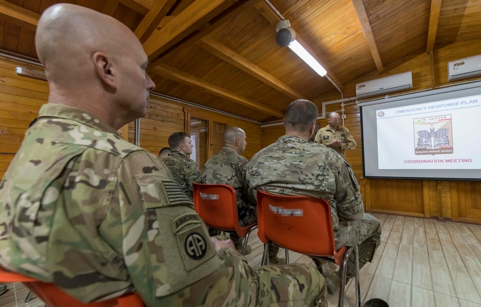 Pilots and technicians attached to Combined Joint Task Force - Operation Inherent Resolve from Italian Air Task Group "Griffon" and the U.S. Task Force "Gunfighter" met to improve Coalition flight procedures. The main objective was to develop a plan for responding to in-flight emergencies and to discuss possible scenarios during which constant procedural and operational synergy is essential.