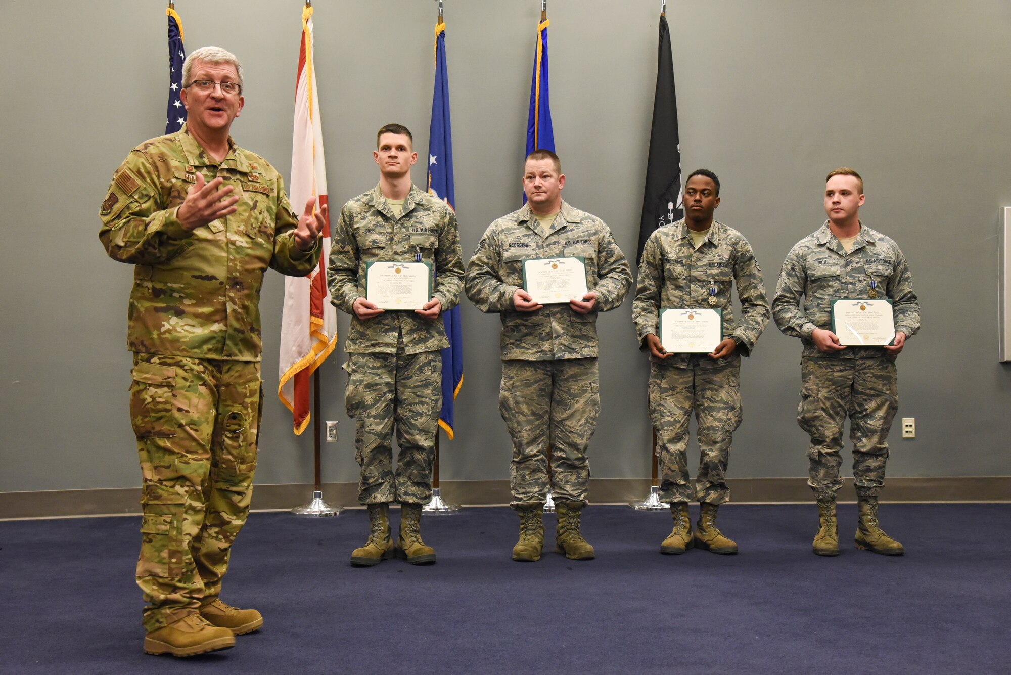 117 FSRT Team Awarded Alabama Accomendation Medal