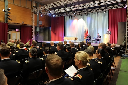 U.S. Army Reserve Lt. Col. Michael Hiller, commander of the 7th Intermediate Level Education Detachment, 7th Mission Support Command, speaks to graduates and guests during a U.S. Army Command and General Staff Officers Course Common Core graduation ceremony hosted by the 7th ILE DET in Grafenwoehr, Germany, May 17, 2019. The 7th ILE offers a unique year-long ILE common core curriculum designed for multi-component officers deployed or stationed overseas.