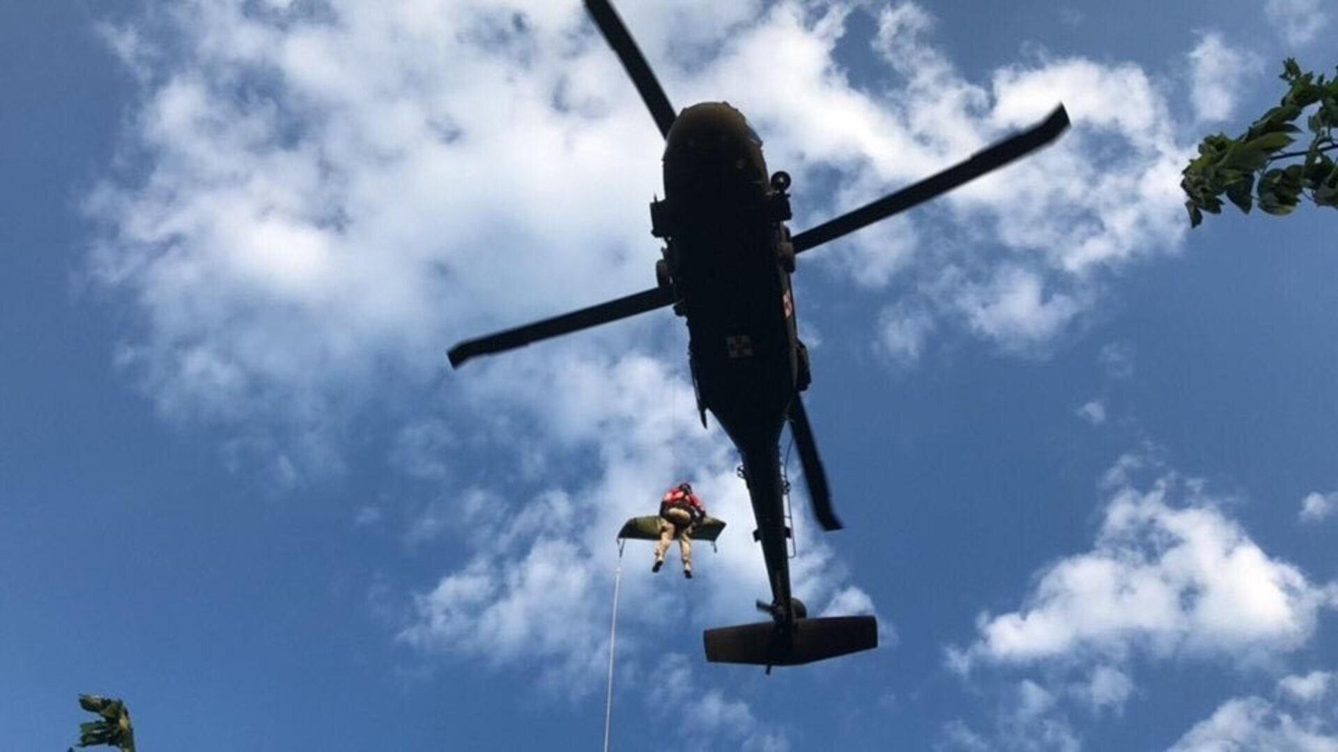 Staff Sgt. Jeremy Lowe with Charlie Company,  2nd Battalion, 238th Aviation conducts a medical evacuation near Slade, Ky., May 18, 2019. The medevac helicopter transported the patient to Lexington, Ky., where civilian EMS was waiting.