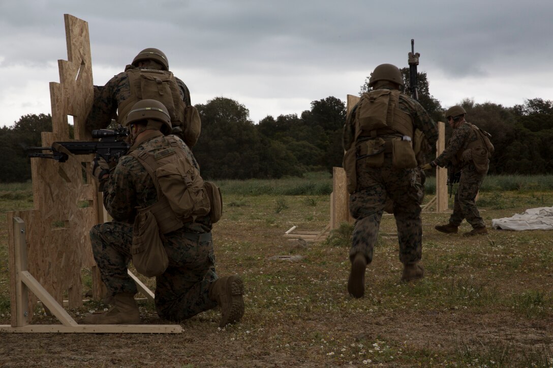 U.S. Marines with Special Purpose Marine Air-Ground Task Force-Crisis Response-Africa 19.2, Marine Forces Europe and Africa, conduct a squad drill at a joint fire-and-maneuver range during exercise Joint Stars 2019, a bilateral training exercise between the Italian Armed Forces and U.S. Marines, at the Salto di Quirra range in Sardinia, Italy, May 14, 2019. SPMAGTF-CR-AF is deployed to conduct crisis-response and theater-security operations in Africa and promote regional stability by conducting military-to-military training exercises throughout Europe and Africa. (U.S. Marine Corps photo by Staff Sgt. Mark E. Morrow Jr.)
