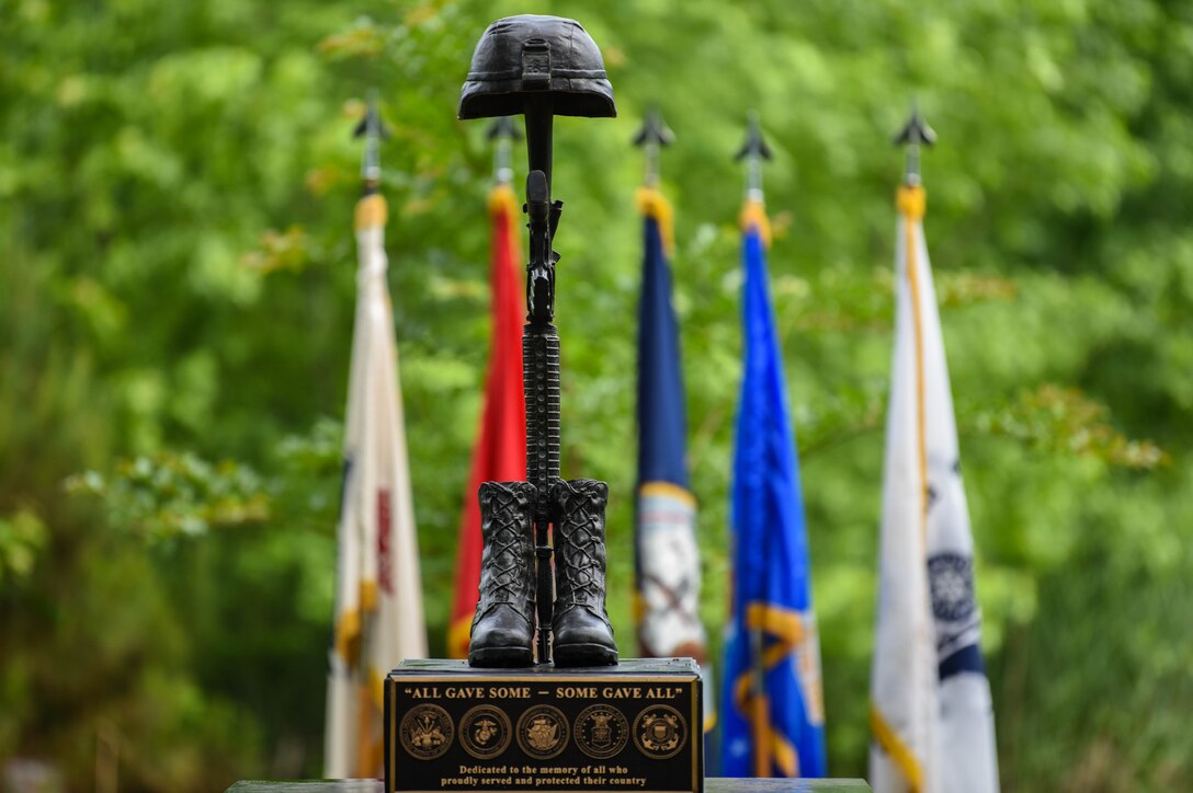 JBLE honors fallen service members