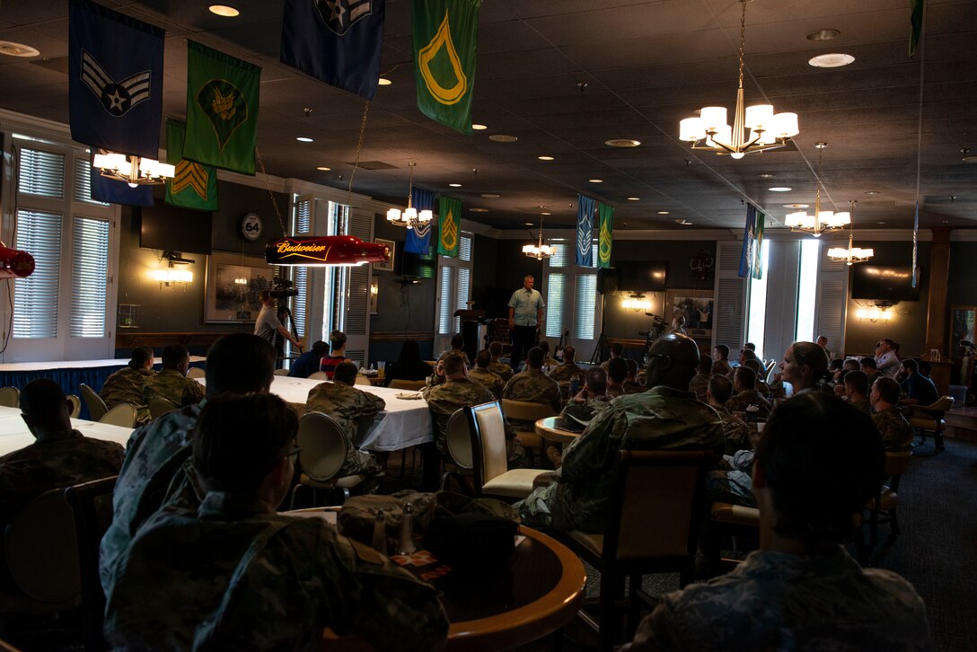 Frank Martin, University of South Carolina (USC) men’s head basketball coach discusses leadership topics with Airmen at Shaw Air Force Base, S.C., May 15, 2019.
