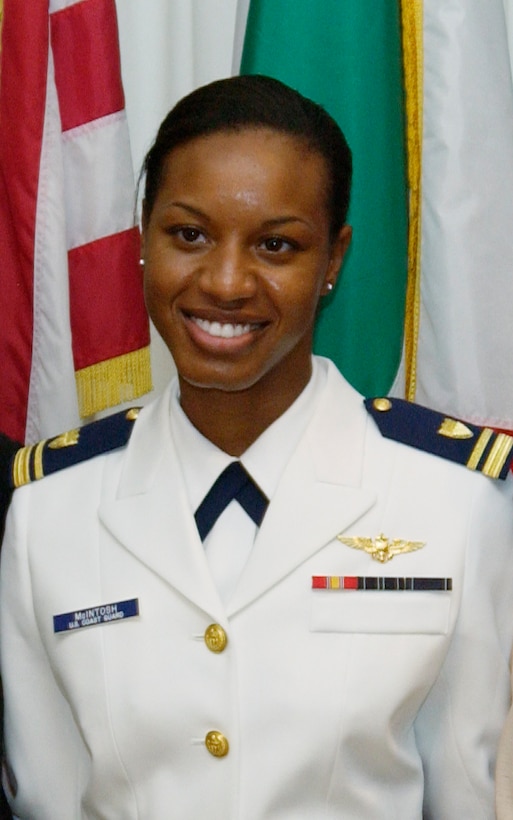 A photo of LTJG Jeanine McIntosh