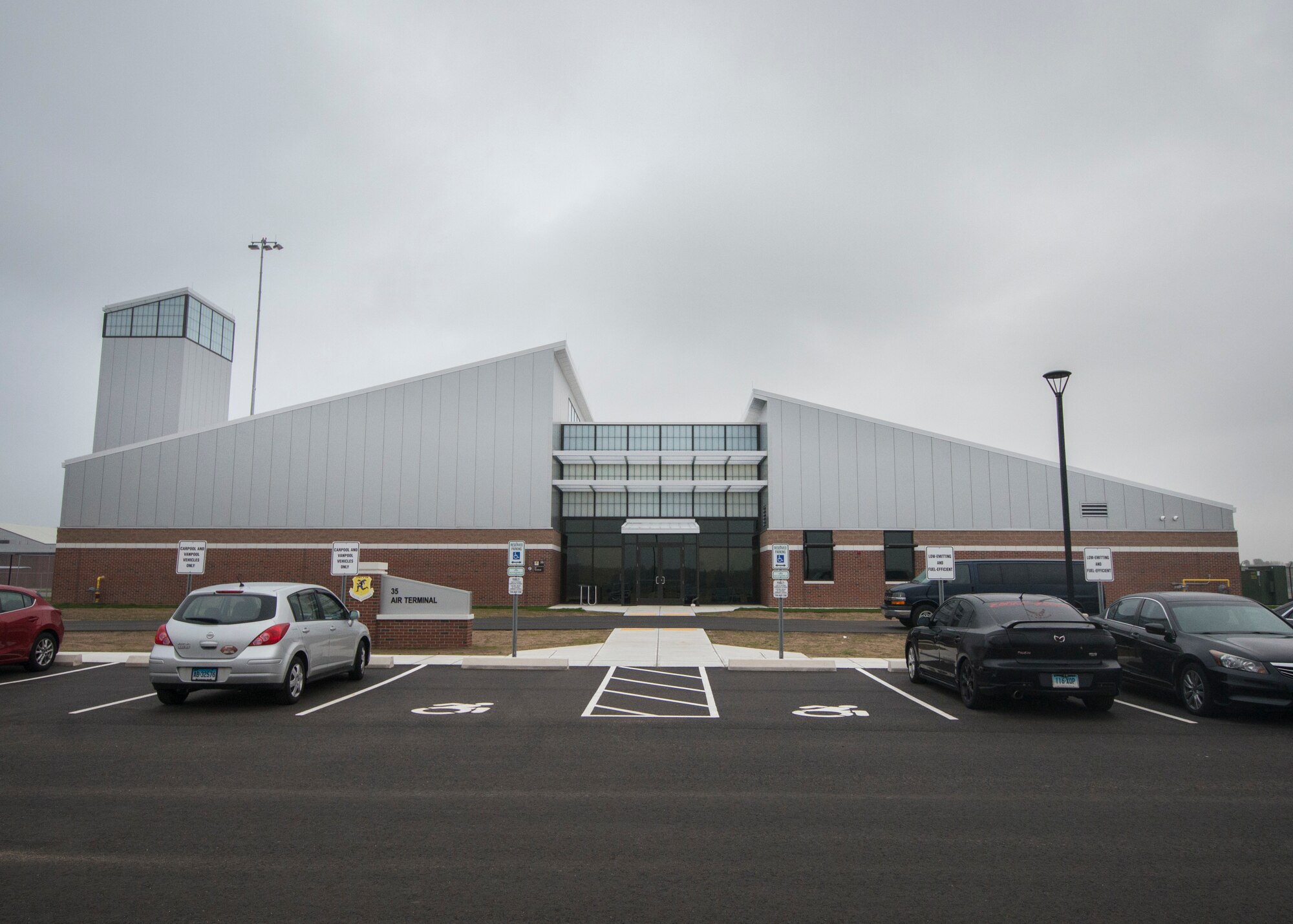 103rd Logistics Readiness Squadron begins work in new Small Air Terminal