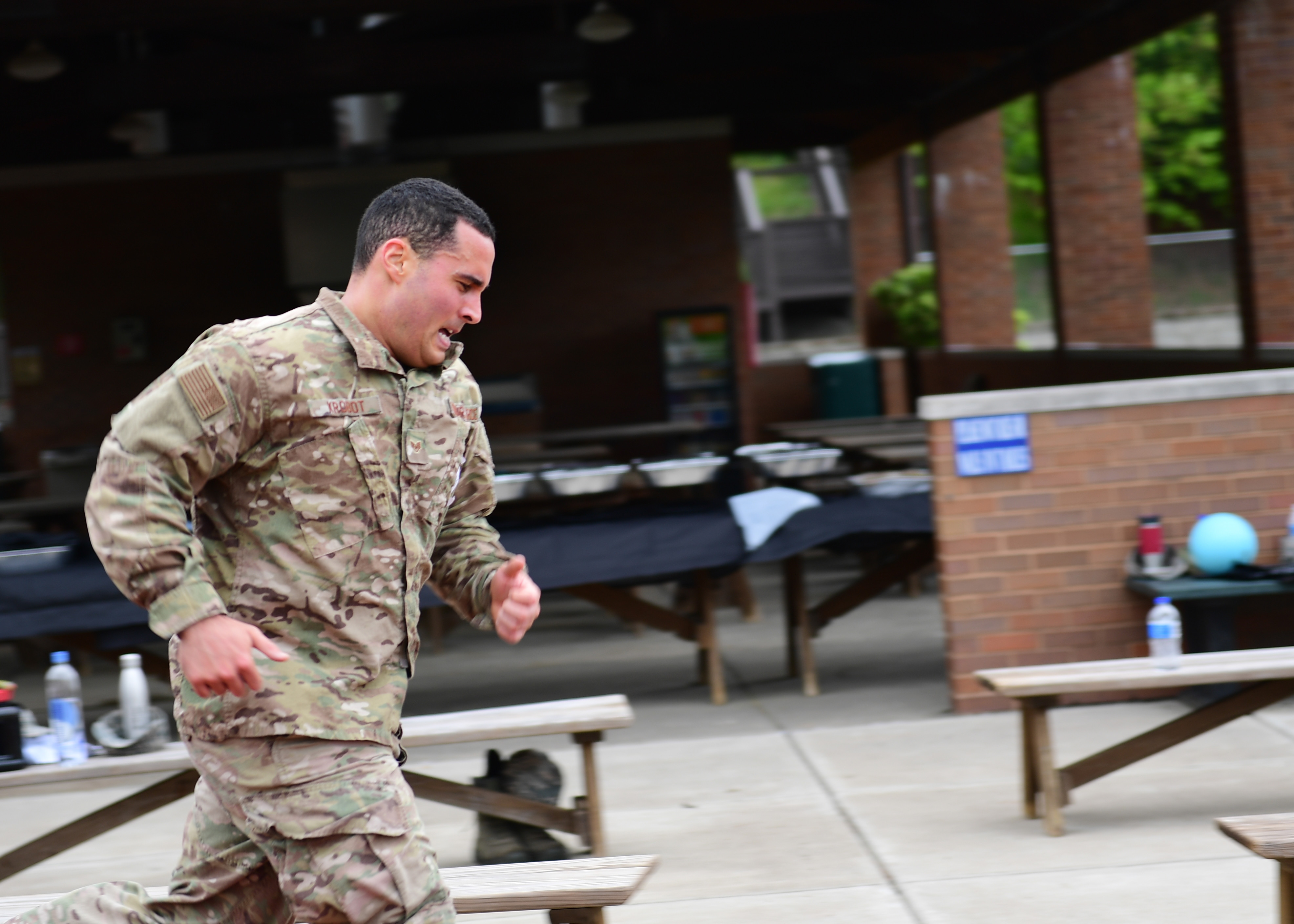 Run, run Airman