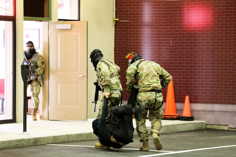 Drill sergeants refine Solder skills; become more effective leaders