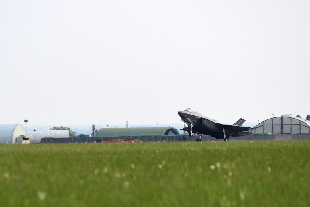 An F-35A Lightning II lands during a Theater Security Package at Aviano Air Base, Italy, May 23, 2019. The 388th Fighter Wing and Reserve 419th Fighter Wing, are in Europe participating in a Theater Security Package conducting exercises and training with other Europe-based aircraft. (U.S. Air Force photo by Airman 1st Class Caleb House)