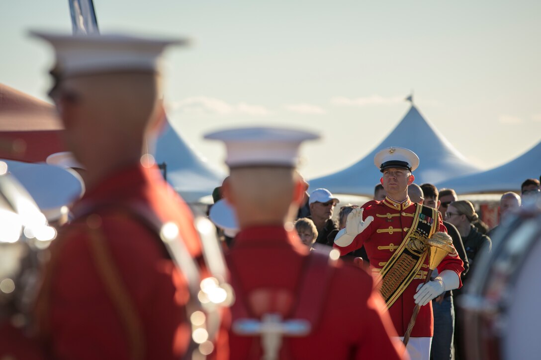 U.S. Marines assigned to the Battle Color Detachment, perform at the 2019 Yuma Twilight Show hosted by Marine Corps Air Station Yuma Ariz., March 9, 2019. The airshow is MCAS Yuma's only military airshow of the year and provides the community an opportunity to see thrilling aerial and ground performers for free while interacting with Marines and Sailors. (U.S. Marine Corps photo by Sgt. Allison Lotz)