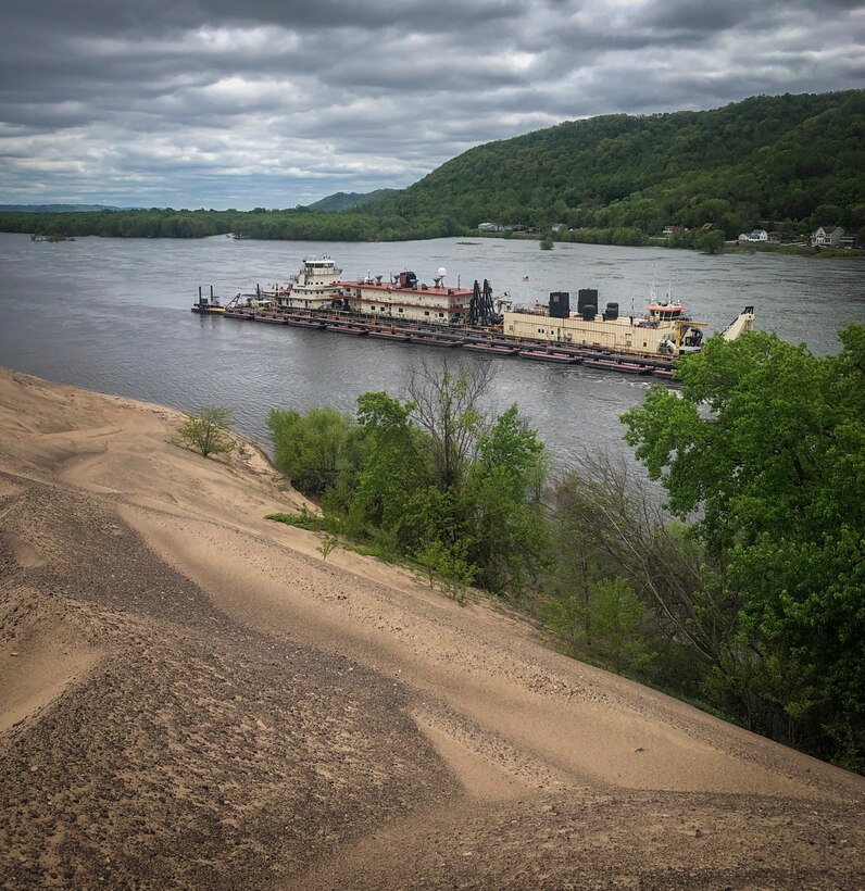 dredge vessel on river