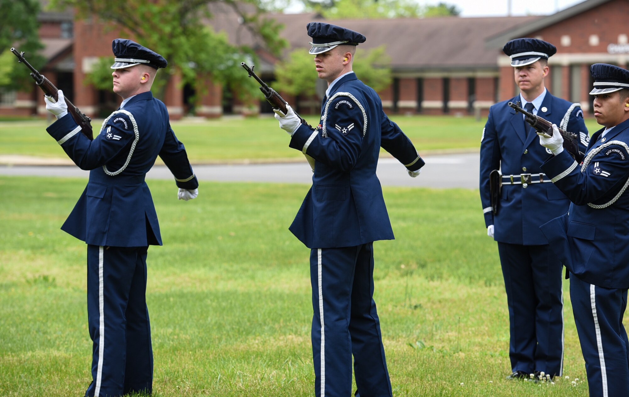 Airmen with the Joint Base McGuire-Dix-Lakehurst honor guard perform a firing party during the 37th Annual Parade of Wreaths on Joint Base MDL, New Jersey, May 23, 2019. A firing party is typically performed at a military funeral to symbolize service to the United States armed forces and is performed at the Parade of Wreaths ceremony to honor each service member and federal law enforcement members who gave their lives. (U.S. Air Force photo by Airman 1st Class Ariel Owings)