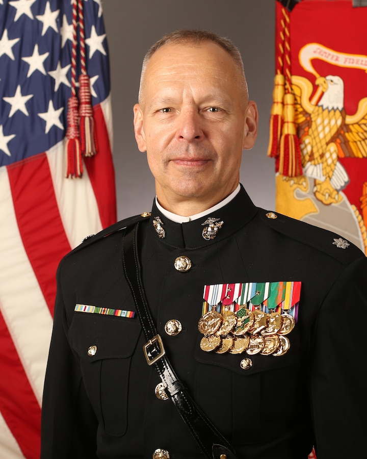 Lt. Col. Choat Command Photo