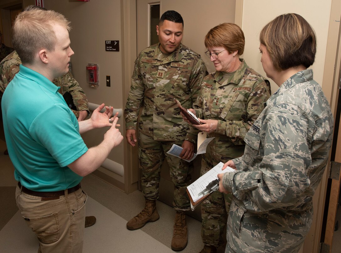 Johnny Cartwright, 88th Medical Center, simulations operator, shows Lt. Gen. Dorothy A. Hogg, U.S. Air Force Surgeon General a simulated unit of red blood cells used in the patient simulation lab at Wright-Patterson Air Force Base Medical Center, Ohio, May 23, 2019. Hogg toured various locations in the hospital, such as the emergency medicine department, diagnostic imaging, operating room, simulation center, and medical-surgical unit. (U.S. Air Force photo by Michelle Gigante)
