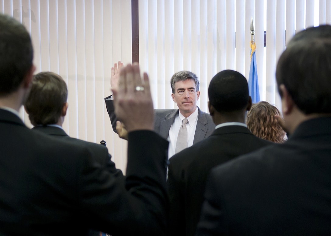 NSA Deputy Director Chris Inglis Swearing in New Employees