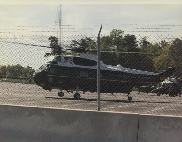 President Bush arrives in Marine One to attend the NSA World Wide Awards Ceremony