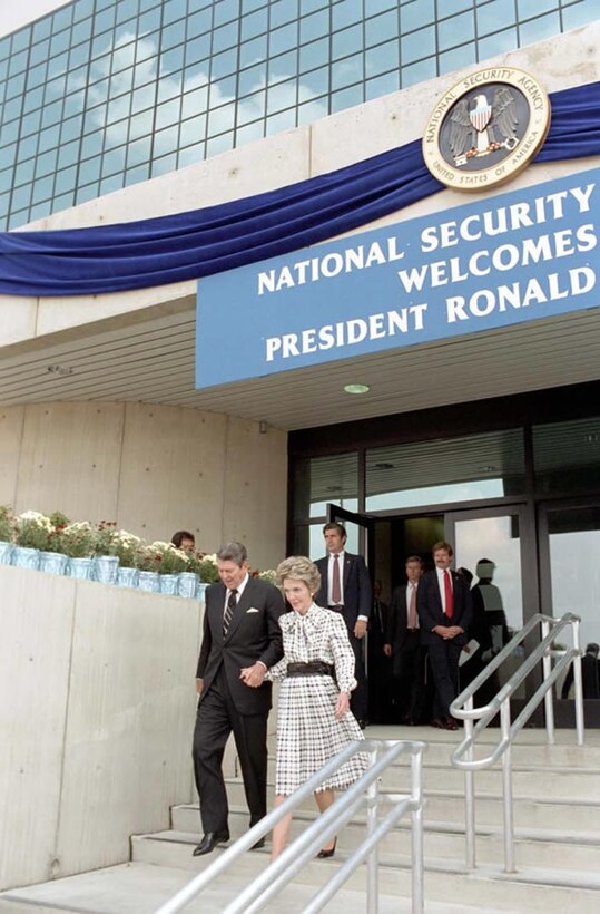 President Reagan, accompanied by the First Lady, visits NSA to dedicate Operations 2A and 2B Buildings