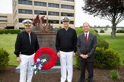 Rear Adm. David Goggins helps NUWC Division Newport pay tribute to those who have made the ultimate sacrifice