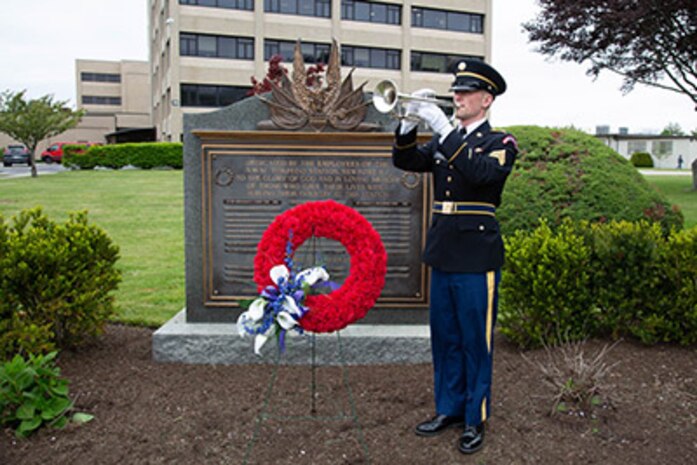 Rear Adm. David Goggins helps NUWC Division Newport pay tribute to those who have made the ultimate sacrifice