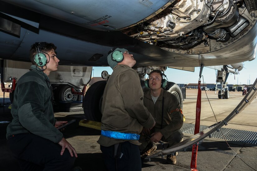 Dyess AFB Airmen prove readiness in Global Thunder 20 > Dyess Air Force