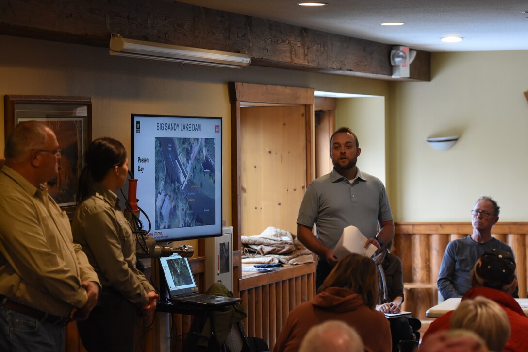 Corps staff presents at a public meeting