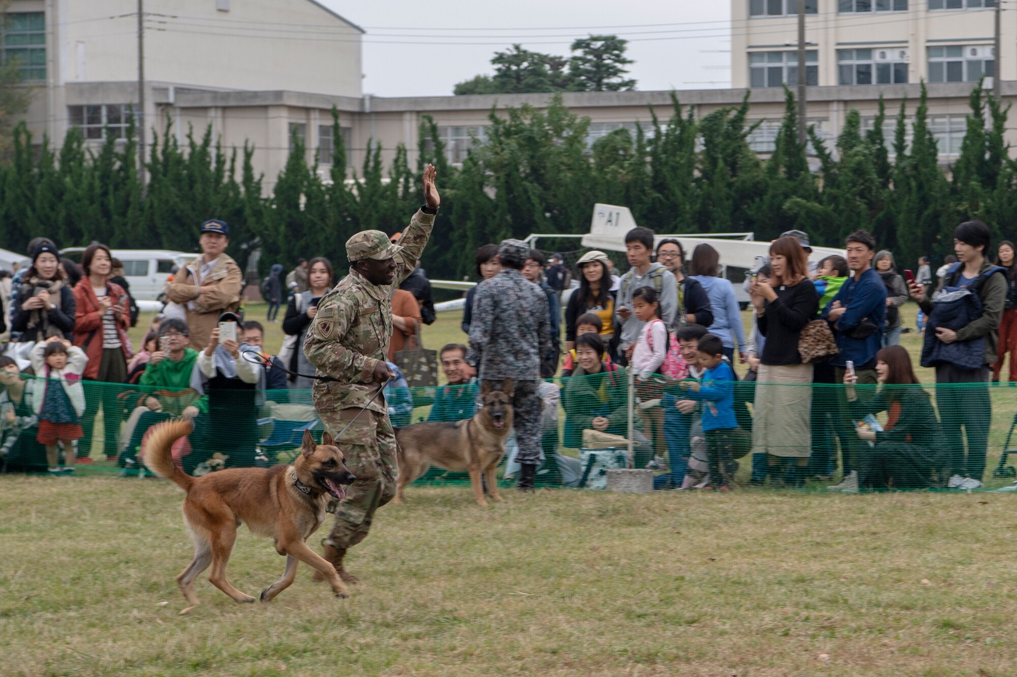 Yokota first for MWDs at Iruma Air Show