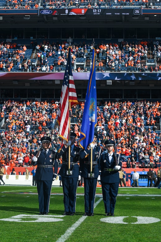 denver broncos salute to service game 2019