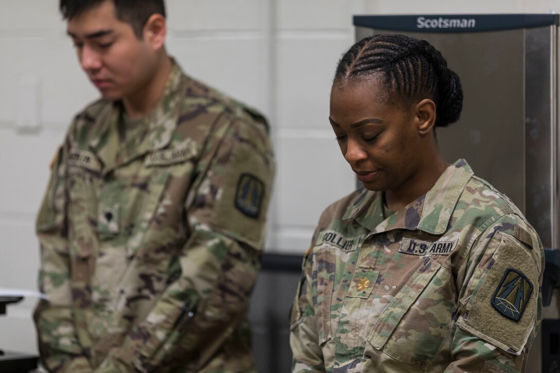 Signal Detachment Says Farewell During Deployment Ceremony