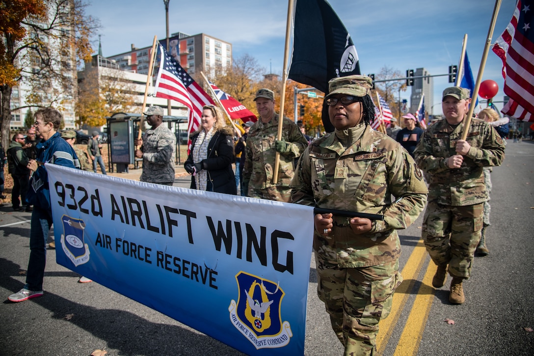 U.S Air Force Reserve Command Citizen Airmen from the 932nd Airlift Wing joined with family and friends to honor all Veterans at the St. Louis Veterans Day Parade, downtown St. Louis, Missouri, Nov. 9, 2019.(U.S. Air Force photo by Christopher Parr)