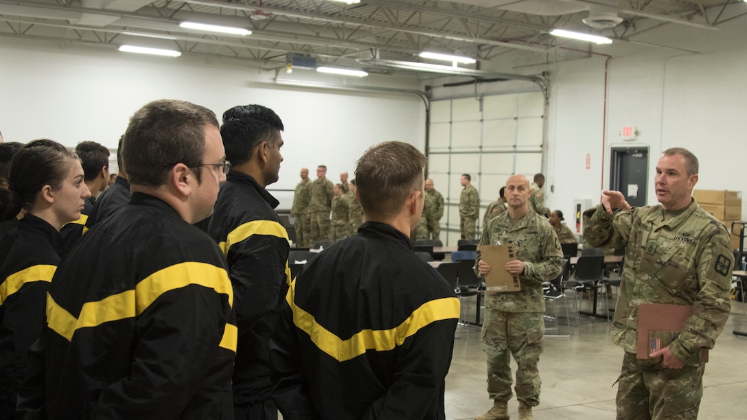 414th Civil Affairs Battalion Soldiers conduct Soldier readiness