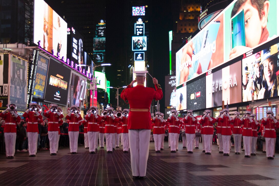 Marine Corps musicians perform in the middle of Times Square