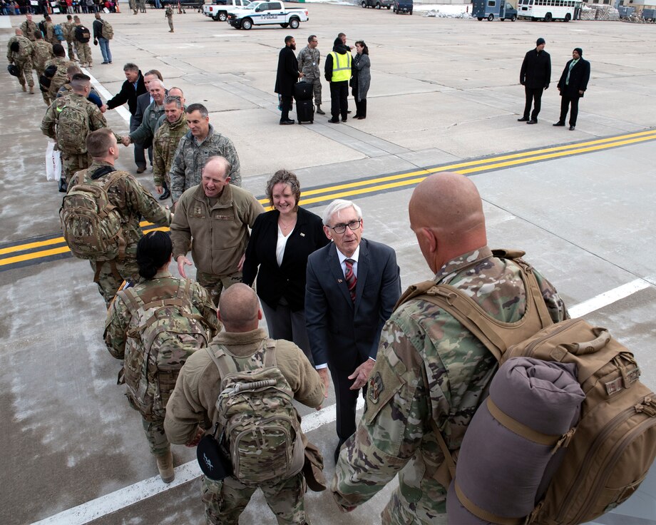 Wisconsin Airmen return home from overseas deployment