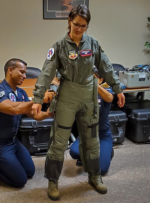 WFISD teacher Pepper flies with USAF Thunderbirds